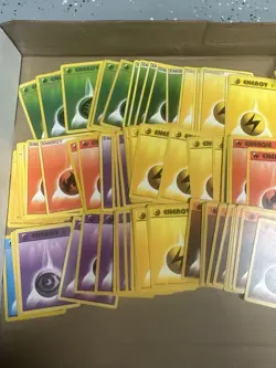 Giant Vintage Pokemon Collection Tons of cards 1999-2010s holos, 1st ed DAMAGED - Image 4
