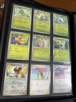 Vault X Black Zip Pokemon 151 set (binder & all cards included) - Image 3