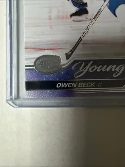 Owen Beck 2023-24 Upper Deck Series 1 - Young Guns Montreal Canadiens - Image 4