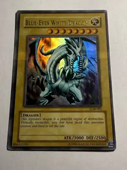 YUGIOH Blue-Eyes White Dragon LOB-001 Original Print Unlimited Lp Odd print line - Image 3