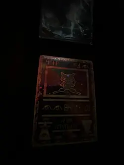 Very Rare Vinatge Mint Condition 1999 Holographic Ancient Mew Pokemon Card - Image 4