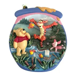Disney Bradford Exchange Winnie The Pooh "FISHIN FOR FUN" 2000 3D Plate - Image 1