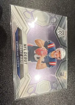 2024 Panini Mosaic - NFL Debut Drake Maye #273 (RC) - Image 1