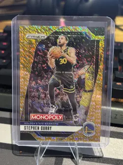 2024-25 Panini Prizm Monopoly Gold Millionaire Shimmer #83 Stephen Curry /500 - Image 1