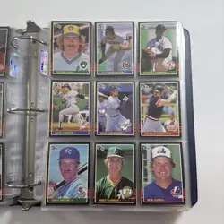 1985 Donruss Baseball Complete 660 Card Set Puckett & Clemens RC Binder - Image 1