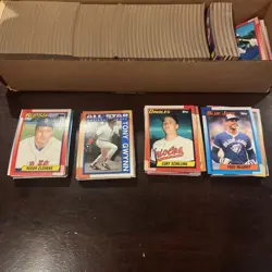 1990 Topps Baseball: COMPLETE SET (792 cards) Excellent Condition - Image 2