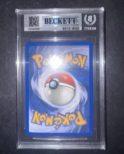 Pokemon Umbreon Skyridge Holo Rare #H30/H32 BGS 8.5 - Image 2