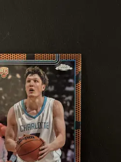 2025-26 Topps Chrome Kon Knueppel Basketball Refractor Rookie Card 🔥🔥🔥 - Image 4