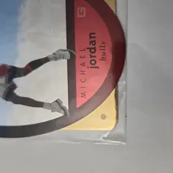 RARE MICHAEL JORDAN 1996 Upper Deck SPx GOLD DIE CUT #8 Hologram RARE - Image 4