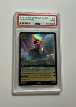 2024 DISNEY LORCANA EN D23 EXPO PROMO MICKEY MOUSE PLAYFUL SORCERER PSA 9 - Image 1