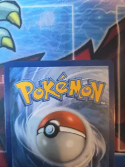Eevee 105/156 Sun & Moon Ultra Prism - Reverse Holo Pokemon Card - Near Mint NM - Image 5