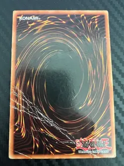 Yugioh Gearfried the Iron Knight PSV-101 Super Rare 1st Edition DMG - Image 2