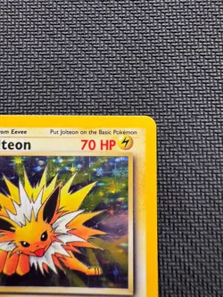 Pokemon TCG - Jolteon 4/64 HOLO Jungle Set - LP/MP - Image 4