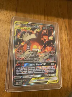 Pokemon Reshiram & Charizard GX SM201 Sun & Moon Black Star Promo Holo Card - Image 1