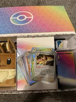 Pokemon TCG Prismatic Evolutions Super Premium Collection - Image 3