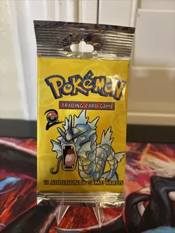 BASE SET 2 GYARADOS BOOSTER PACK POKEMON 2000 ENGLISH SEALED Long Crimp Mint - Image 1
