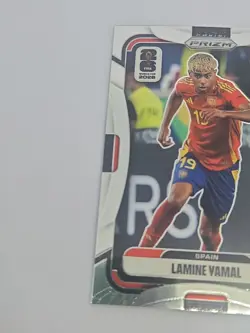 Panini 2026 Prizm FIFA World Cup Lamine Yamal Spain #70 Base Set - Image 3