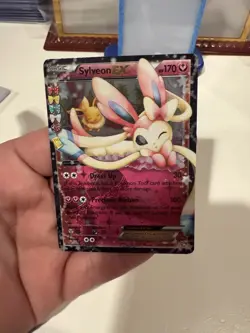 Sylveon EX - RC21/RC32 - Full Art Ultra Rare - Generations: Radiant Collection - Image 3
