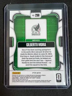 Panini 2026 Prizm FIFA World Cup Gilberto Mora #290 Mexico Silver Wave RC - Image 2