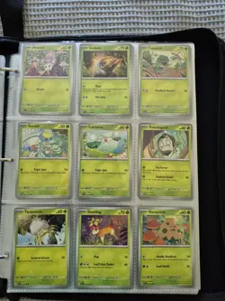 270+ Pokemon cards bulk lot in Collector's Binder - Basic, Rare & Holo - Image 3
