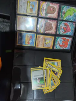 Pokemon Binder Lot 250+ cards - Image 3