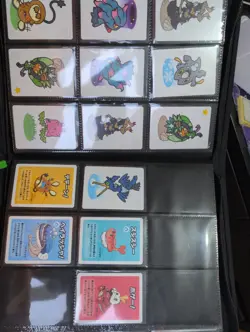 Pokemon Binder Lot 250+ cards - Image 5