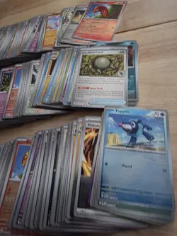 Pokemon Card Lot Of Over 600 Holo And Reverse Holo Cards - Image 2