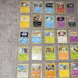 Pokemon TCG 100 Card Lot Holo English Sword & Shield - Image 2