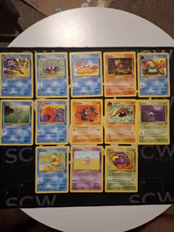 Pokemon TCG 97 Card Mixed Lot Team Rocket Base Set Jungle Fossil English - Image 2