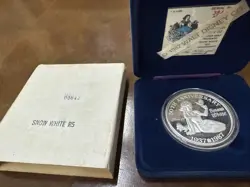 Rarities Mint Disney 5 Ounce .999 Silver Coin Snow White/50th Ann (3842 of 5000) - Image 1