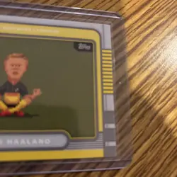 2025-26 Topps UEFA Club Competitions Erling Haaland 8-Bit Shots Insert #8B-5 - Image 3