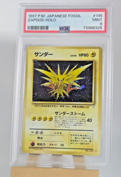 1997 POKEMON JAPANESE FOSSIL ZAPDOS #145 - HOLO PSA 9 - Image 3