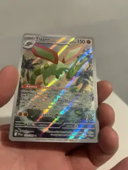 The Pokemon Company Flygon 101/094 Me02: Phantasmal Flames IR Holo EN 150HP - Image 3