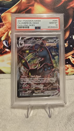 Pokemon TCG Umbreon VMAX 095/203 Evolving Skies FA Holo UR PSA 10 2021 - Image 1