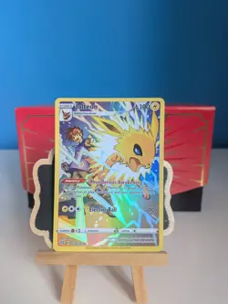 Jolteon TG04/TG30 Holo Brilliant Stars Trainer Gallery Pokemon NM - Image 2