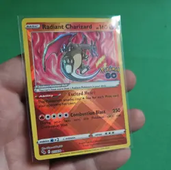 Radiant Charizard 011/078 Pokemon GO Holo - Image 5