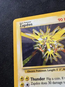 Pokemon TCG Zapdos Base Set Holo Unlimited Rare Card 16/102 - Image 3