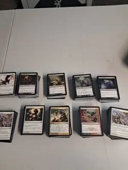 Magic The Gathering Bulk Lot Of 1000 Commons From The Ravnica Set 2012 - Image 1