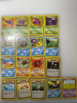 Pokemon Fossil Lot 17 Cards Mostly 1st Edition WOTC Vintage Lightly Played - Image 1