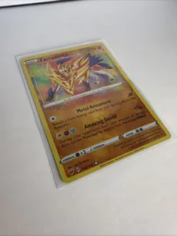 Pokemon TCG Zamazenta Card Vivid Voltage Holo 102/185 Amazing Rare - Image 3