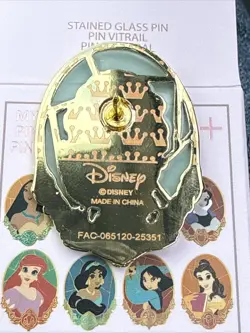 MOANA - Loungefly Disney Princess Stained Glass Portrait Blind Box Pin - Image 4