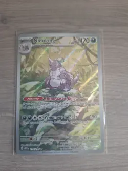 Nidoking 174/165 Scarlet & Violet 151 - Illustration Rare Card - Image 1