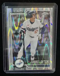 Topps Chrome 2026 Shohei Ohtani Ray Wave Refractor #1 Los Angeles Dodgers - Image 1