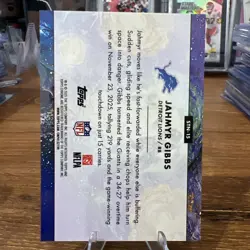 2025 Topps Cosmic Football Jahmyr Gibbs Star In The Night Green /75 Card STN-15 - Image 2