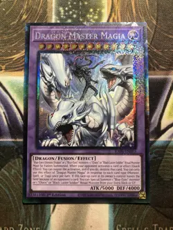 * DRAGON MASTER MAGIA * 1ST EDITION PRISMATIC COLLECTOR'S RARE RA04-EN055 YUGIOH - Image 1