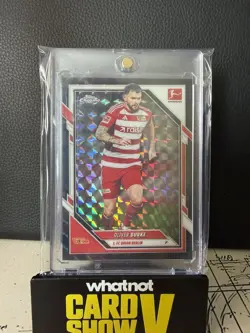 Oliver Burke 2025-26 Topps Chrome Bundesliga Black geometric Refractor 2/10 #9 - Image 1