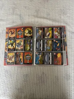 Skylanders Giants Topps Collector Binder & Collector Guide Booklet Lot - Image 5
