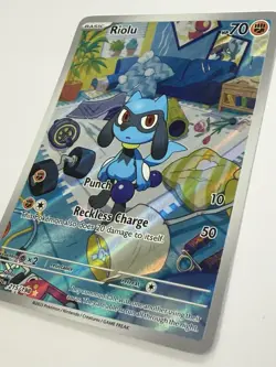 Pokemon TCG Riolu 215/198 Illustration Rare Full Art Holo - Image 2