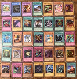 Huge Vintage Yu-Gi-Oh Collection Lot 600+ Cards Blue-Eyes Red-Eyes Relinquished - Image 3