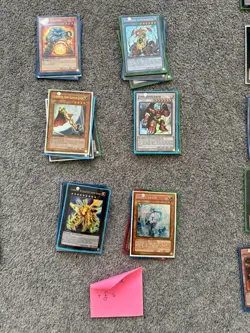 Yu-Gi-Oh! Clearance Bundle - 317 Cards - Image 3
